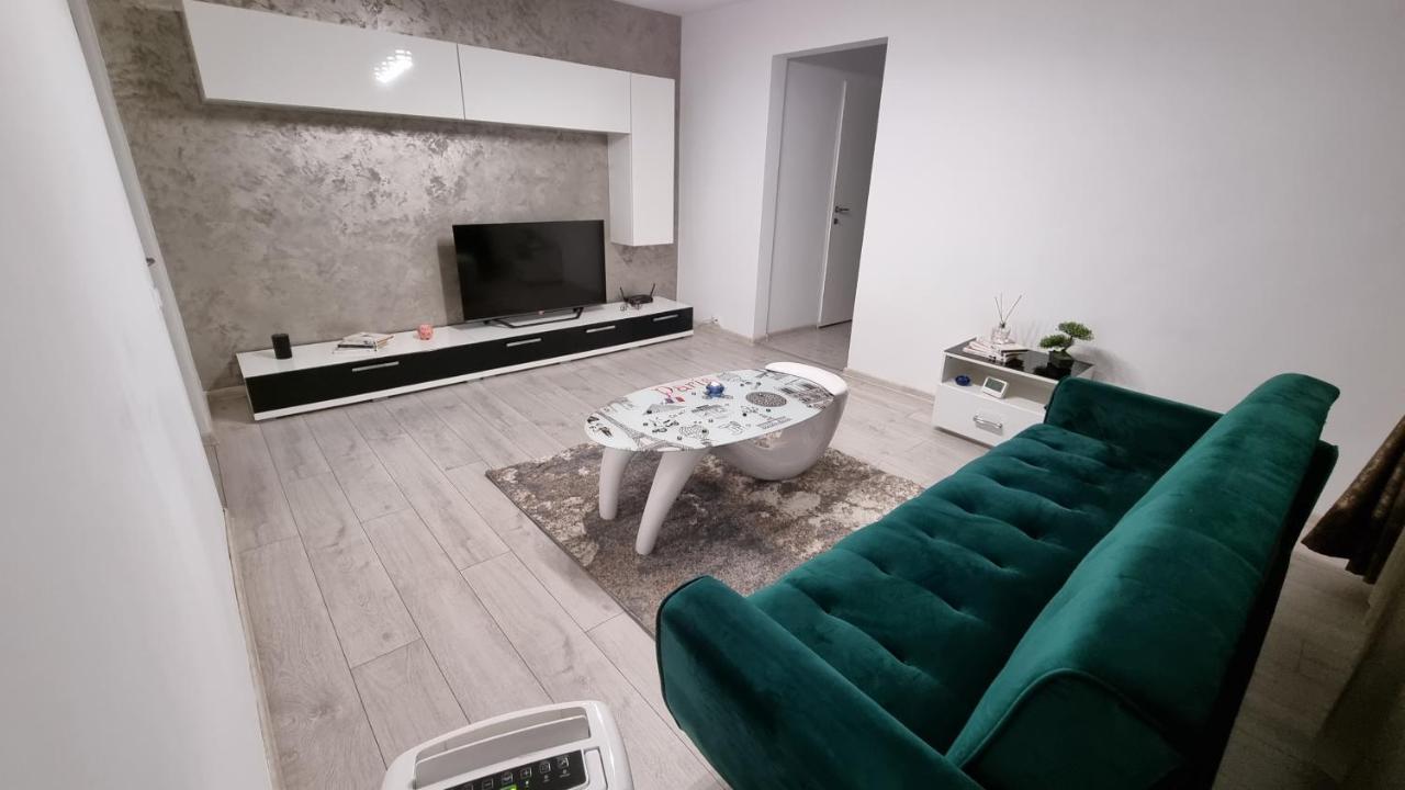 יאשי Stone Bridge Apartment מראה חיצוני תמונה